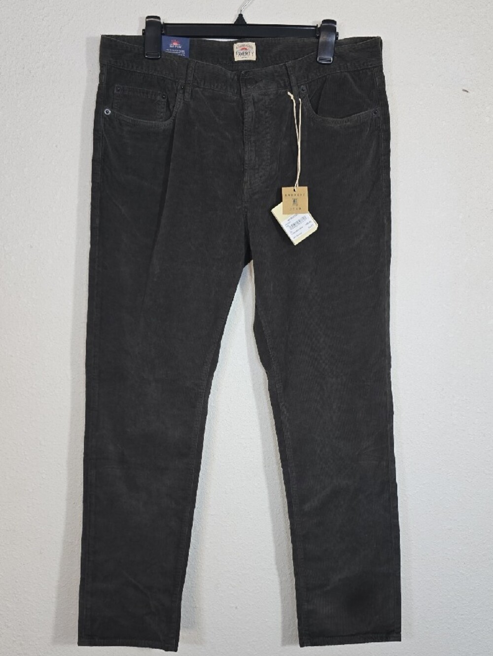 Faherty Men’s Corduroy Pants — Charcoal 33x30